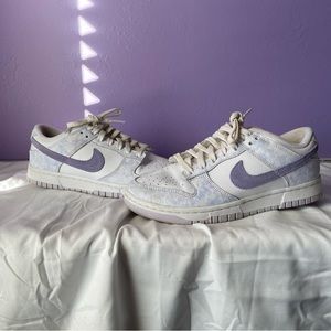 Nike dunk low purple pulse women’s 7.5